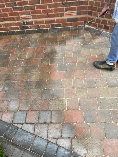 Wet look driveway - wet, block